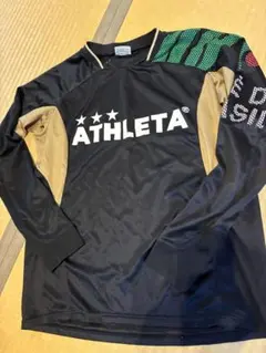 ATHLETA 長袖サッカーウェア 黒/ゴールド