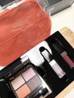 SUQQU スック 新品箱あり　ホリデー メイクアップキットB