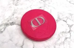 Dior CDロゴ キルティング コンパクトミラー ピンク 新品のサムネイル