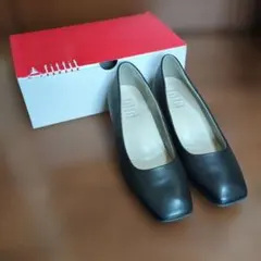 fitfit　黒パンプス　スクエアトゥヒールニーカー2　23.5㌢ 　箱付き