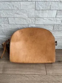 Item thumbnail for item 5a922bac-fa2d-45bc-868b-0cb7b90c1c7a