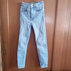 Item thumbnail for item af2625b2-67e3-4f76-91d0-2796d3515451