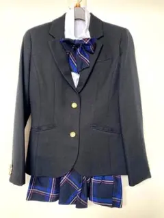 160 フォーマルスーツ4点セット 紺