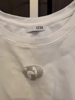 GYDA ラメロゴ ショート丈 Tシャツ ホワイトのサムネイル