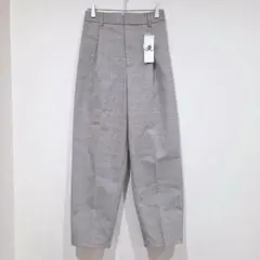 【新品、タグ付き】ジーユー　GU　チェックテーパードパンツ　Ｍ　茶系