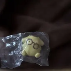 サンリオキャラクターズ　めがねっこちゃんフィギュア　ポムポムプリン
