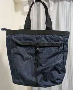 Oakley ネイビー 小型バッグ メッシュポケット付き - メルカリ