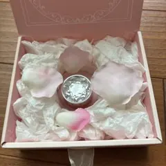 ⭐︎ジルスチュアートリップバーム⭐︎ピーチーチュベローズ⭐︎試し塗り一回のみのサムネイル