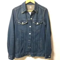 Item thumbnail for item 22f25c33-4748-4b6b-9dca-a505489819fa