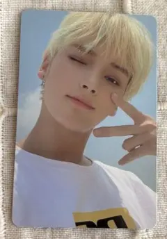 HUENINGKAI K-POPタレントカード