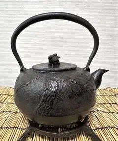 Item thumbnail for item bbbcacd8-1918-4fb2-81a7-fa0dcd7d4842