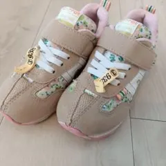 ムーンスターキャロット　花柄スニーカー 16.5 EEサイズ