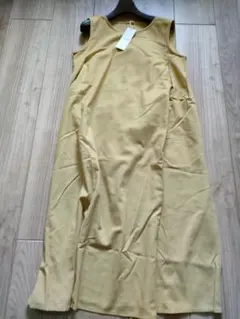 新品　コムサイズム　デイリーリラックス ノースリーブワンピース ナチュラル　9号