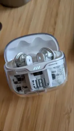 【ジャンク】JBL TUNE BEAM GHOST スケルトンホワイトのサムネイル