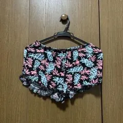 パイナップル柄 ショートパンツ