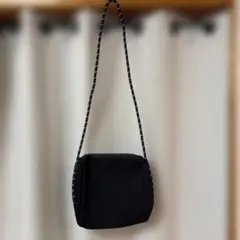 Item thumbnail for item bd6e4e5c-1eea-452b-acf6-2f1ad38aba3f