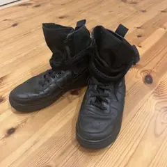 NIKE SF Air Force1 SPECIAL FIELD
