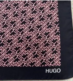 HUGO ヒューゴ ロゴプリント ポケットチーフ ネイビー