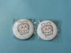 ちいかわbaby 缶バッジ　カニちゃん古本屋