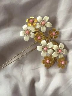 花モチーフ 髪飾り 高級品 未使用 お買い得です！半額以下