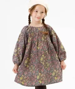 新品130 小花柄シャーリングワンピース