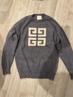 美品　Givenchy カシミヤ　セーター XSのサムネイル
