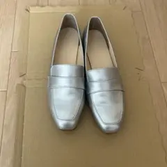 シルバー ローファー フラットヒール　あぽんさんコラボローファー　LL