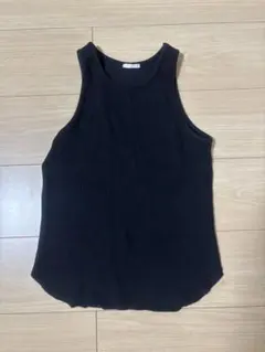 GU タンクトップ