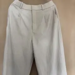 UNIQLO Lサイズ タックワイドパンツ
