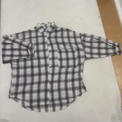 チェック柄長袖シャツ