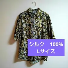 FUKAシルク100%　ヴィンテージ　半袖シャツ 総柄 カーキ系 メンズのサムネイル