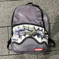 sprayground リュックのサムネイル