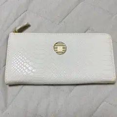 開店セール☆小銭入未使用 美品 ココセリュクス レザー ロゴラウンド 