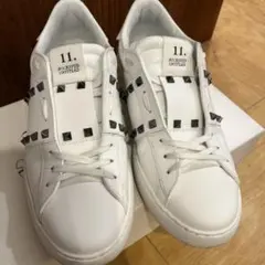 VALENTINO ROCKSTUD UNTITLED スニーカーのサムネイル