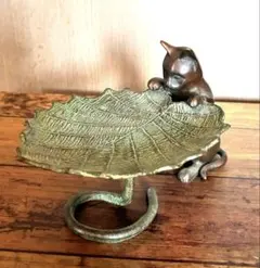 アンティーク小物置物☘猫と植物オブジェ、小物トレイ、真鍮、銅、鉄 アンティーク小物置物☘猫と植物オブジェ、小物トレイ、真鍮、銅、鉄