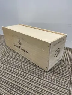 ヴーヴ クリコ ３L ジェロボアムボトル　空箱　木箱のサムネイル
