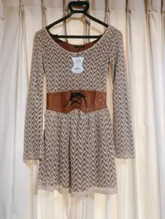 期間限定半額お値下げ★新品未着用★rienda☆リエンダワンピース