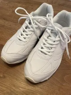 本日限定価格! wimbledonスニーカー シューズ 通学 白26cm