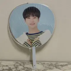 HOSHI うちわ