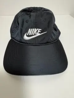 NIKE ナイキキッズ キャップ 黒ブラックサテン風のサムネイル
