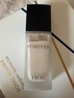 Dior Forever リキッドファンデーション 30ml