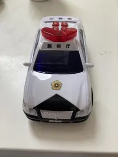 警察車両ミニカー 警視庁デザイン、中古です