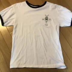 T19 ホワイトTシャツ　スケートボード