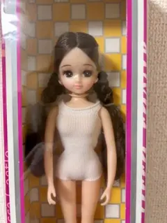 リカちゃんキャッスル　2020年 s月間ドールコレクション　６月　リカちゃん