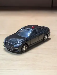 トミカ トヨタ クラウン パトカー仕様のサムネイル