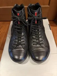 【レア】PRADA プラダ ハイカットスニーカー ブラックのサムネイル