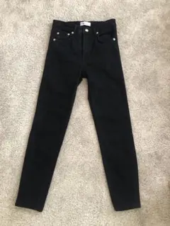 【美品】ZARA ザラスキニーデニム　ブラック　34インチ