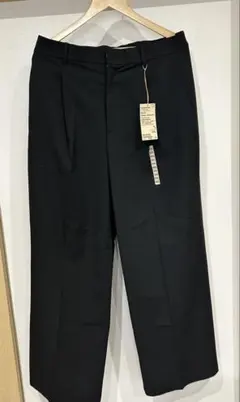 無印良品　シワになりにくいタックストレートパンツ　ＸＸＬ ブラック
