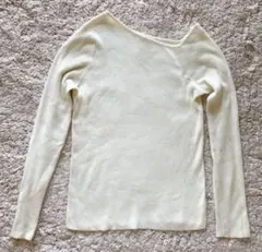 【GU 】ニット トップス カットソー　オフホワイト