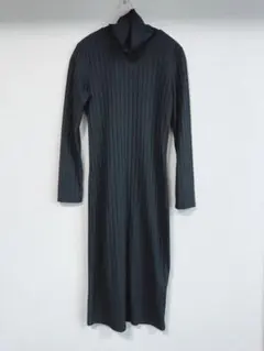 H&M ニットワンピース